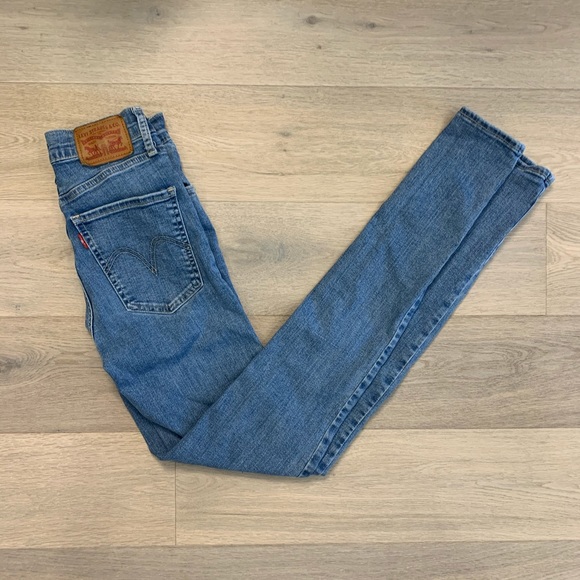 SOLD - Levi’s Mile High Super Skinny Denim Jean - Picture 1 of 5